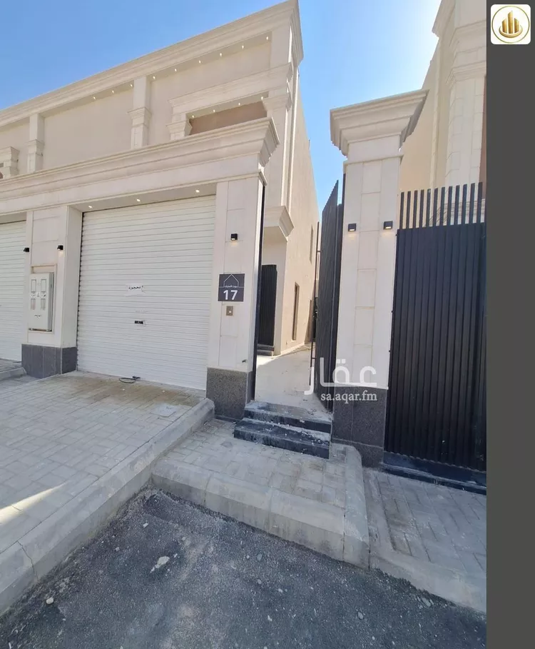 Floor for Sale in Riyadh Al Janadriyah 11