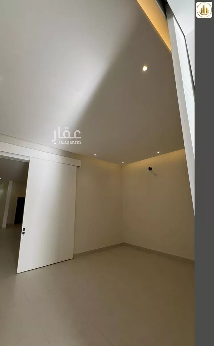 دور للبيع في شارع طريق الجنادرية الفرعي, حي المعيزيلة, مدينة الرياض, منطقة الرياض صورة 2