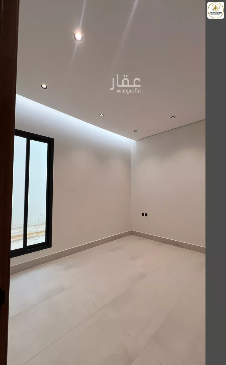 دور للبيع في شارع جبل عريض, حي القادسية, مدينة الرياض, منطقة الرياض 10