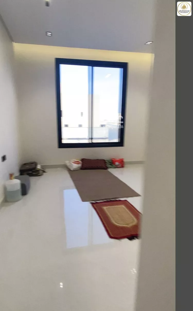 دور للبيع في شارع خريص, حي النظيم, مدينة الرياض, منطقة الرياض صورة 5