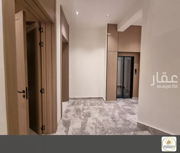 دور للبيع في شارع طريق السلطان قابوس بن سعيد, حي المعيزيلة, مدينة الرياض, منطقة الرياض 11
