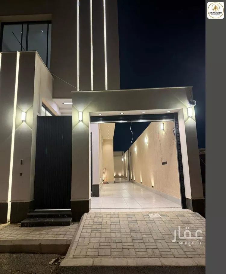دور للبيع في شارع وادي الساحل, حي الرمال, مدينة الرياض, منطقة الرياض