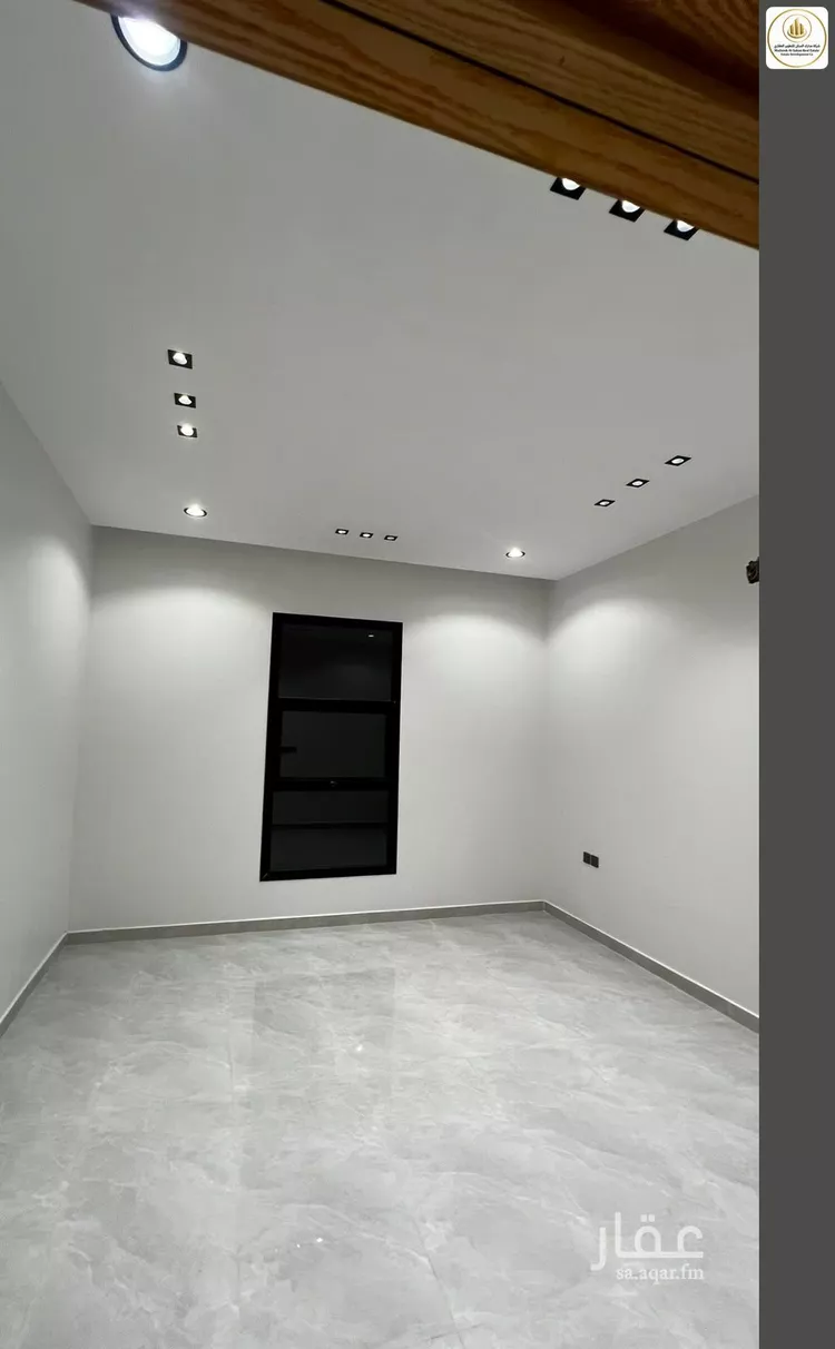 Floor for Sale in Riyadh Al Qadisiyah صورة 3