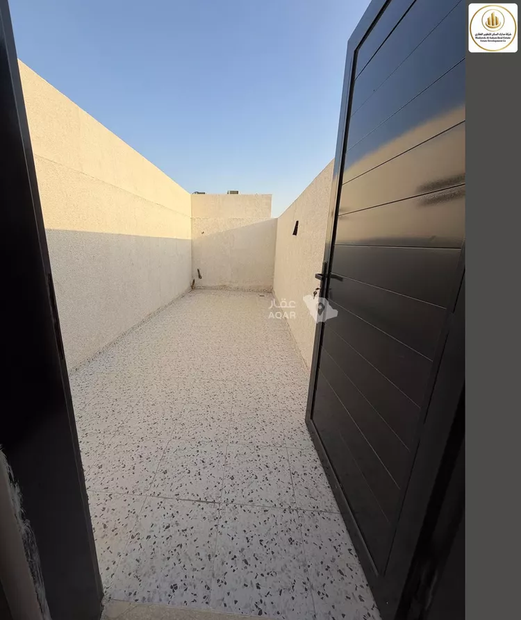 فيلا للبيع في شارع محمد سعيد حسن كمال, حي البيان, مدينة الرياض, منطقة الرياض 7