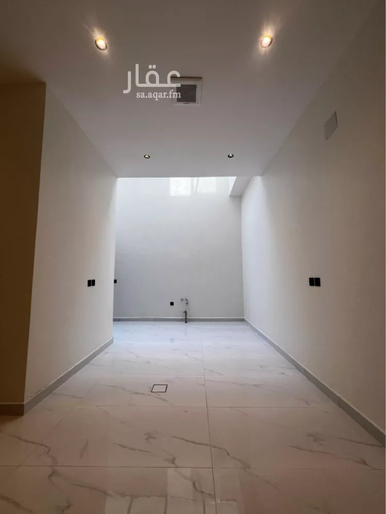 دور للبيع في شارع حمزة القبيطي, حي الرمال, مدينة الرياض, منطقة الرياض 15