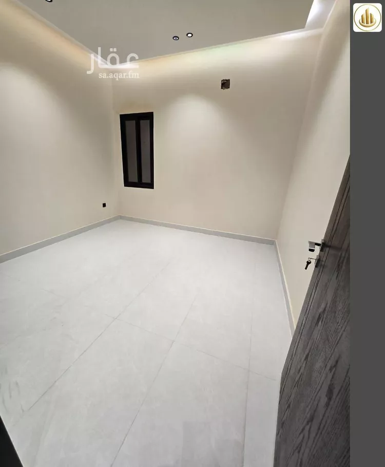 دور للبيع في شارع خريص, حي الجنادرية, مدينة الرياض, منطقة الرياض 11