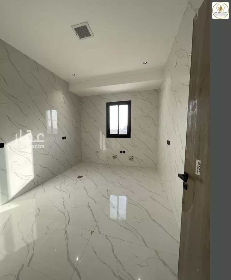 شقة للبيع في شارع الشيخ خليفة بن حمد ال ثاني, حي المعيزيلة, مدينة الرياض, منطقة الرياض صورة 4