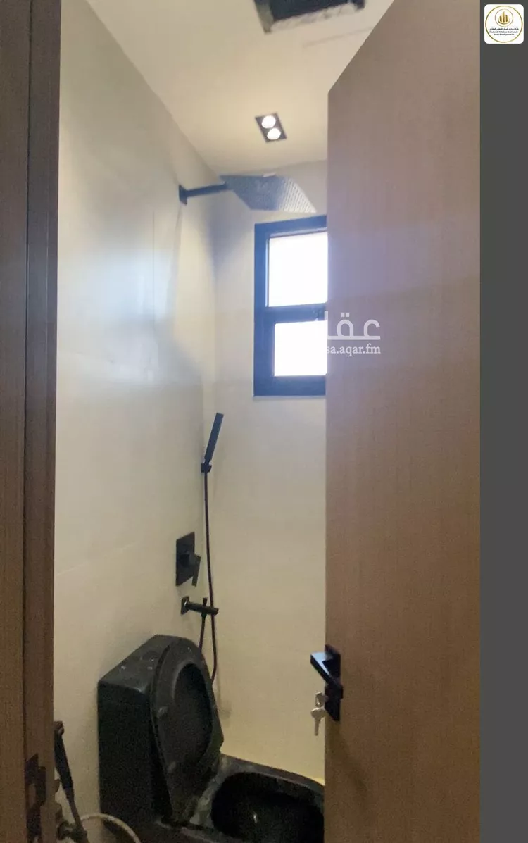 دور للبيع في شارع خريص, حي النظيم, مدينة الرياض, منطقة الرياض 11
