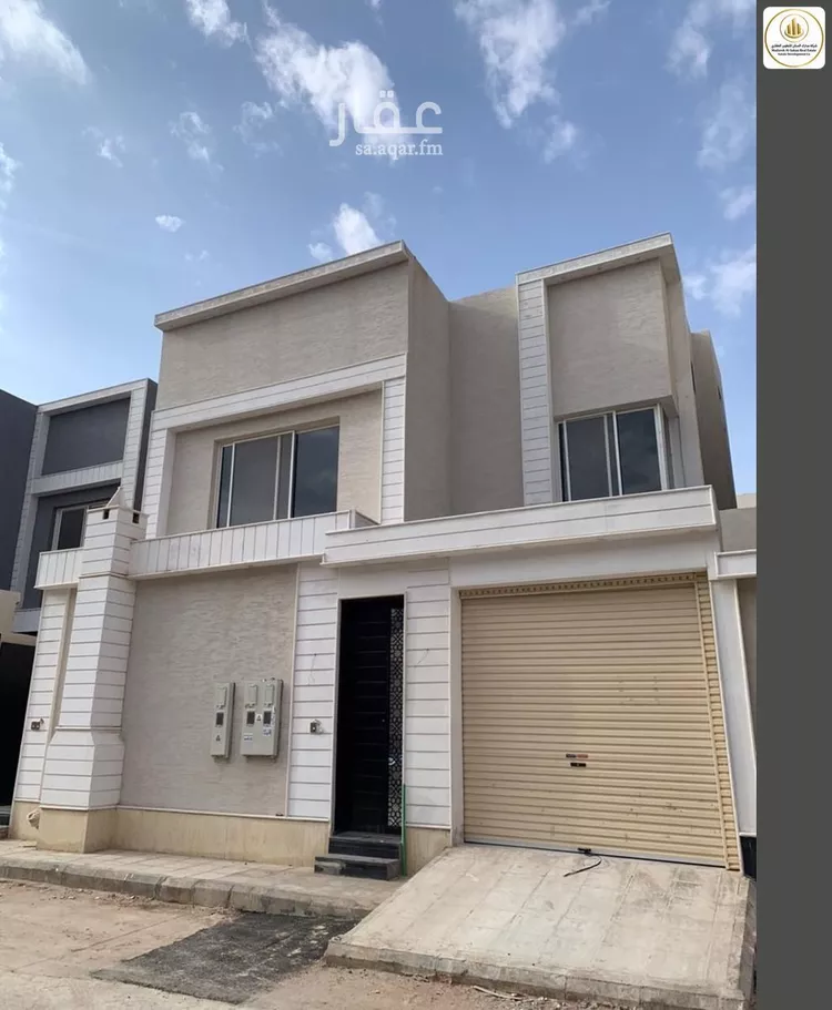 فيلا للإيجار في شارع شارع صالح بن علي ابو الورود, حي الرمال, مدينة الرياض, منطقة الرياض