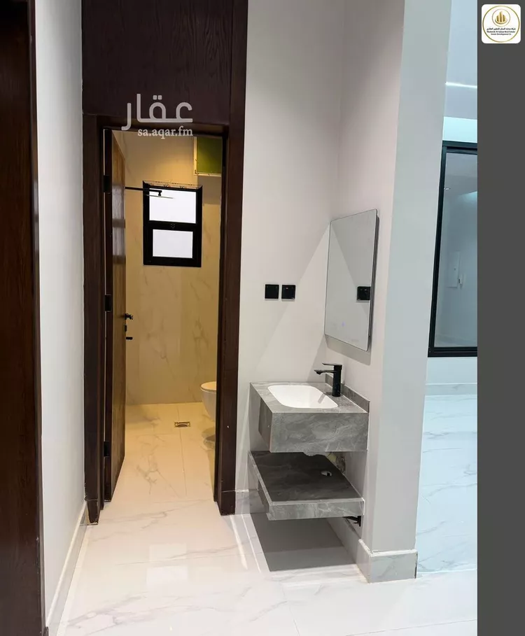 Floor for Sale in Riyadh An Nadhim 10