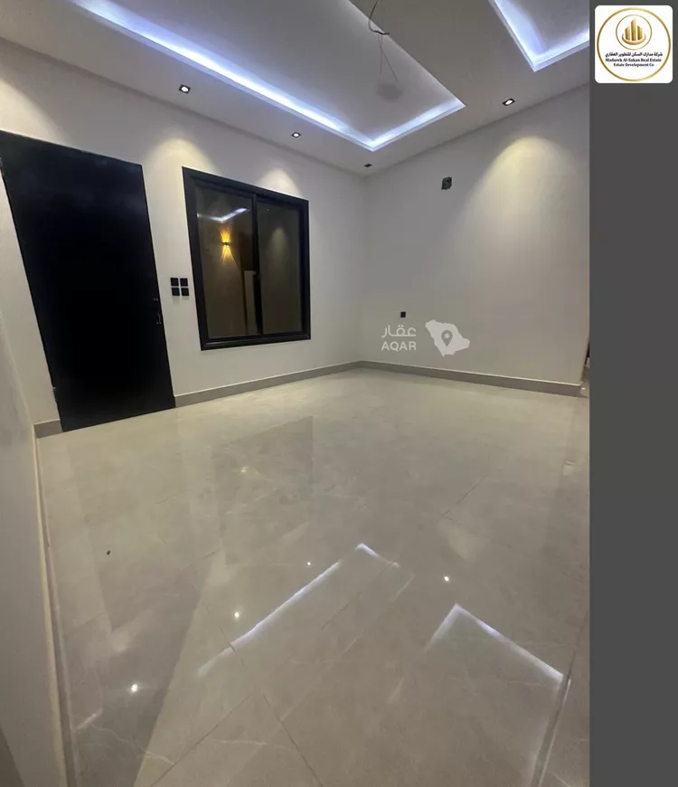 Floor for Sale in Riyadh Ash Sharq 3