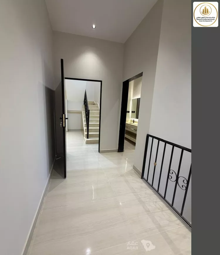 Floor for Sale in Riyadh Ash Sharq 17