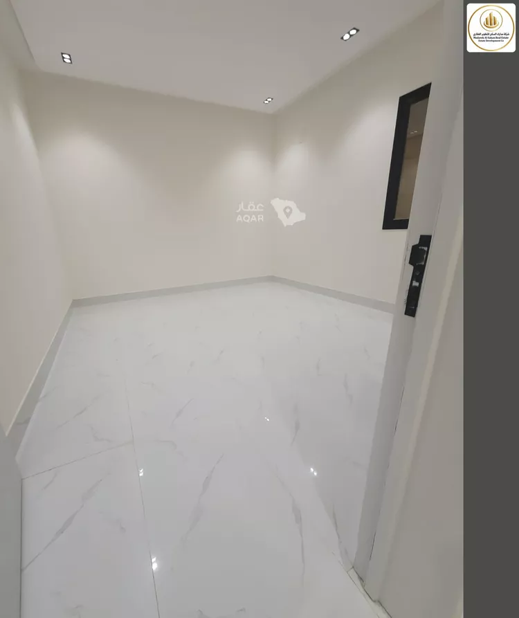 Floor for Sale in Riyadh Taiba 4