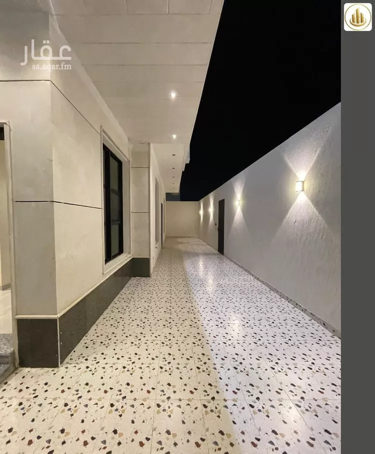 فيلا للبيع في شارع محمد بن أبي طاهر, حي المعيزيلة, مدينة الرياض, منطقة الرياض صورة 5