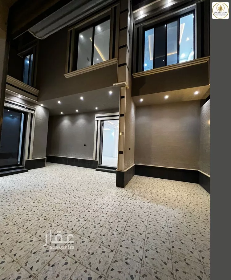 فيلا للبيع في شارع الشرق, حي الجنادرية, مدينة الرياض, منطقة الرياض