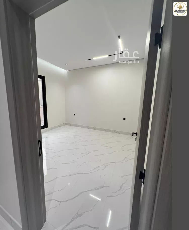 شقة للبيع في شارع الشيخ خليفة بن حمد ال ثاني, حي المعيزيلة, مدينة الرياض, منطقة الرياض صورة 2