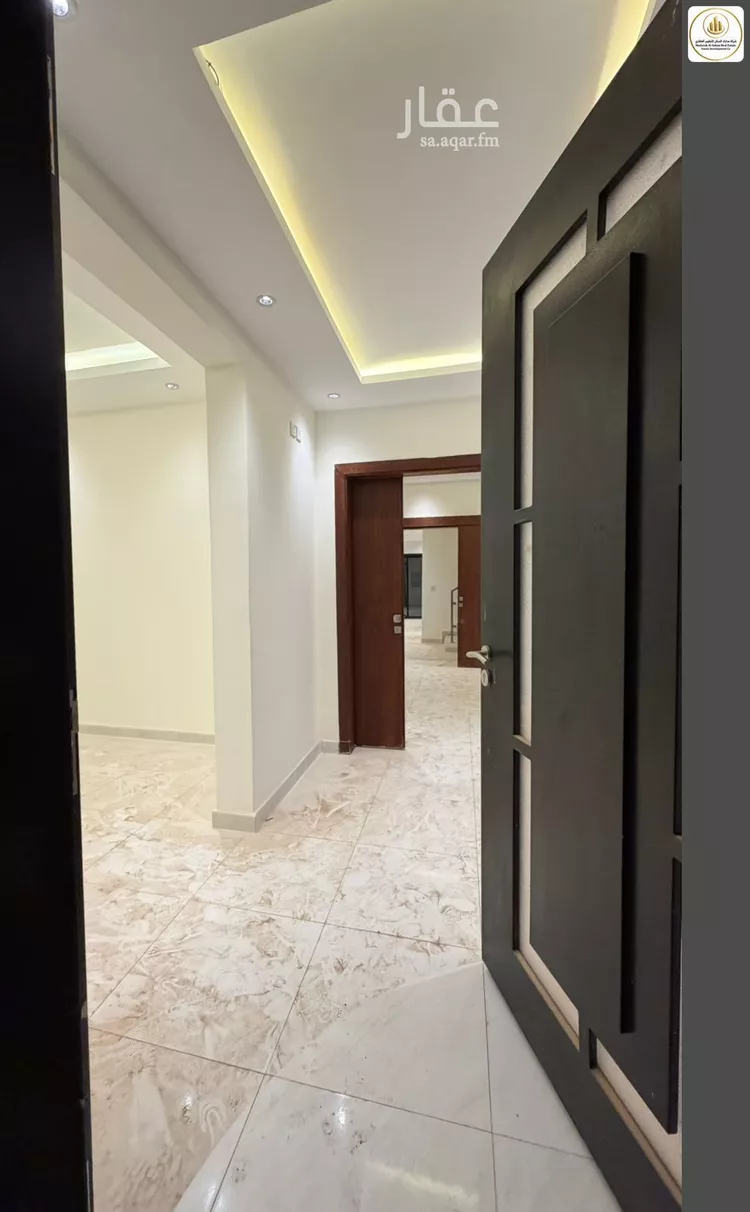 فيلا للبيع في شارع الركب, حي الجنادرية, مدينة الرياض, منطقة الرياض 8