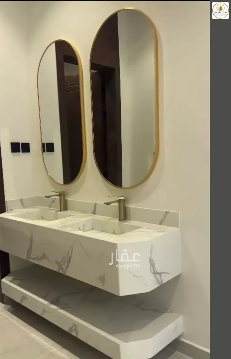 فيلا للبيع في شارع خريص, حي الجنادرية, مدينة الرياض, منطقة الرياض صورة 2