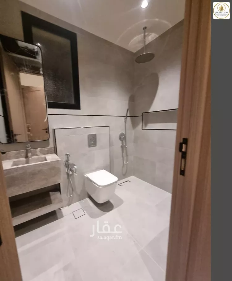 شقة للبيع في شارع طريق السلطان قابوس بن سعيد, حي المعيزيلة, مدينة الرياض, منطقة الرياض صورة 5