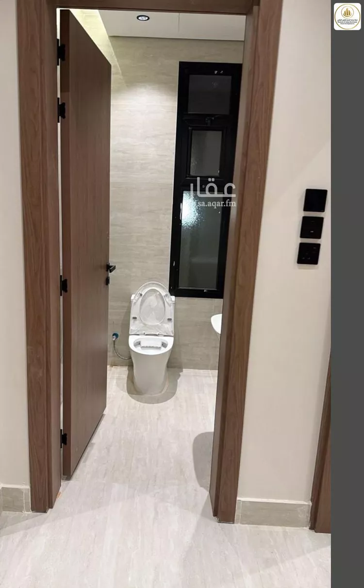 Floor for Sale in Riyadh Ar Rimal 6
