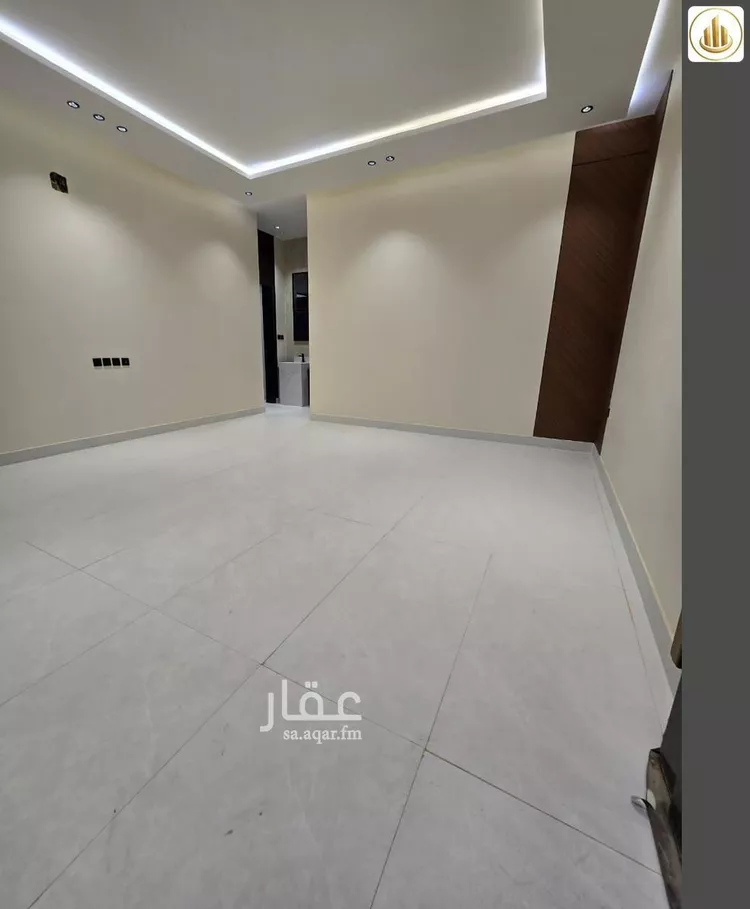 دور للبيع في شارع خريص, حي الجنادرية, مدينة الرياض, منطقة الرياض 14