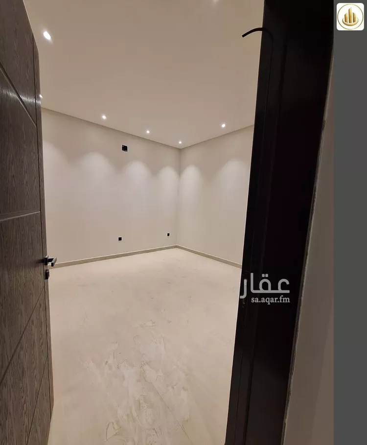 دور للبيع في شارع الضياء, حي الجنادرية, مدينة الرياض, منطقة الرياض صورة 2