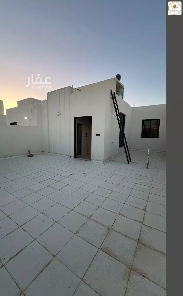 فيلا للبيع في شارع غصون, حي الجنادرية, مدينة الرياض, منطقة الرياض 26