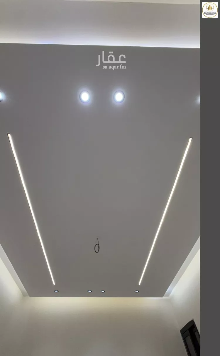 Floor for Sale in Riyadh Al Janadriyah 16