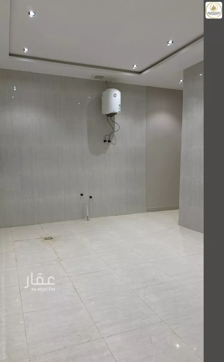فيلا للبيع في شارع العمره, حي الجنادرية, مدينة الرياض, منطقة الرياض 15