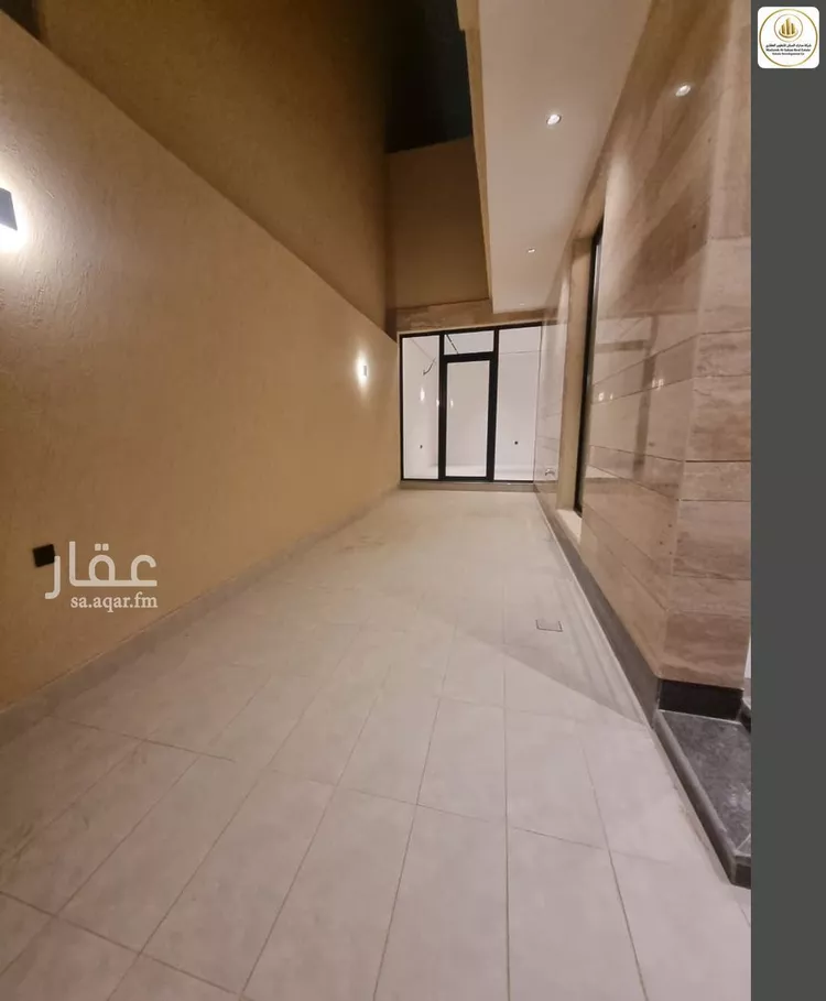 دور للبيع في شارع طريق السلطان قابوس بن سعيد, حي المعيزيلة, مدينة الرياض, منطقة الرياض 1 صورة