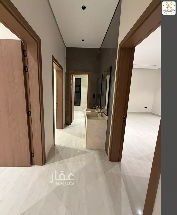 دور للبيع في شارع وادي الساحل, حي الرمال, مدينة الرياض, منطقة الرياض 9