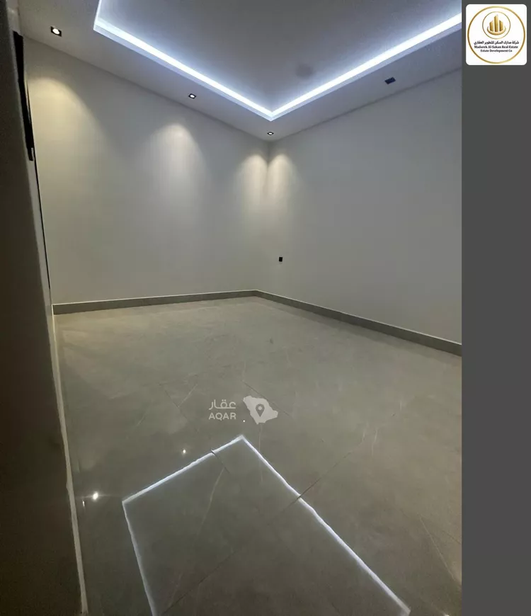 Floor for Sale in Riyadh Ash Sharq 10