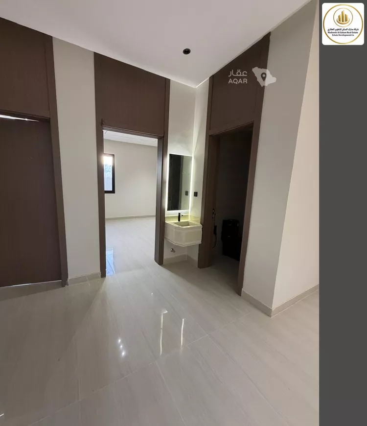 Floor for Sale in Riyadh Ash Sharq 15