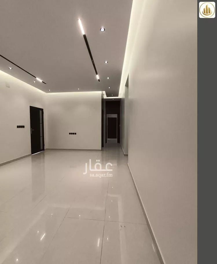 Floor for Sale in Riyadh Al Janadriyah 9