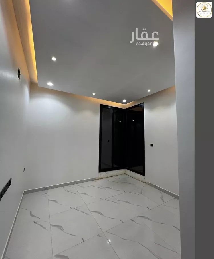 شقة للبيع في شارع الشرق, حي الجنادرية, مدينة الرياض, منطقة الرياض 9
