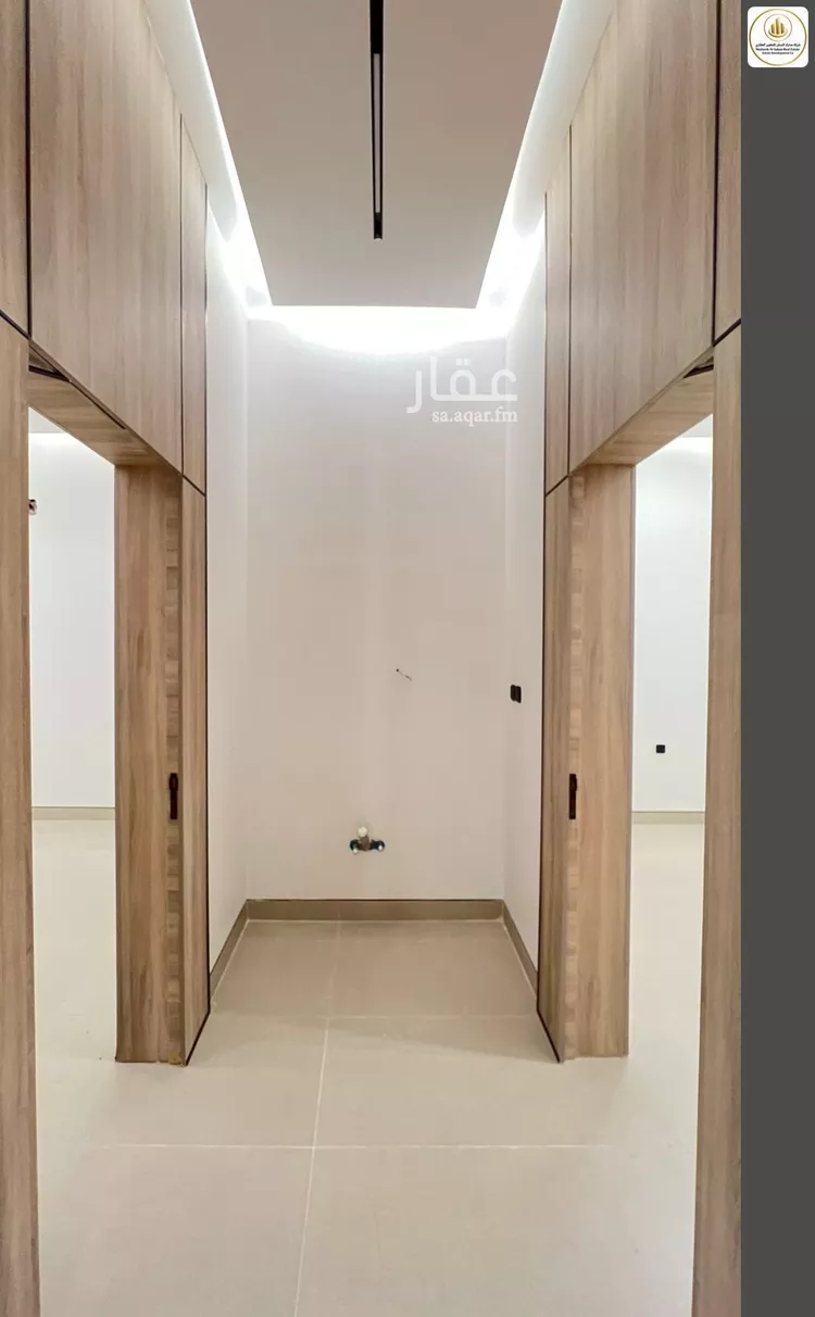 Floor for Sale in Riyadh Ar Rimal 6