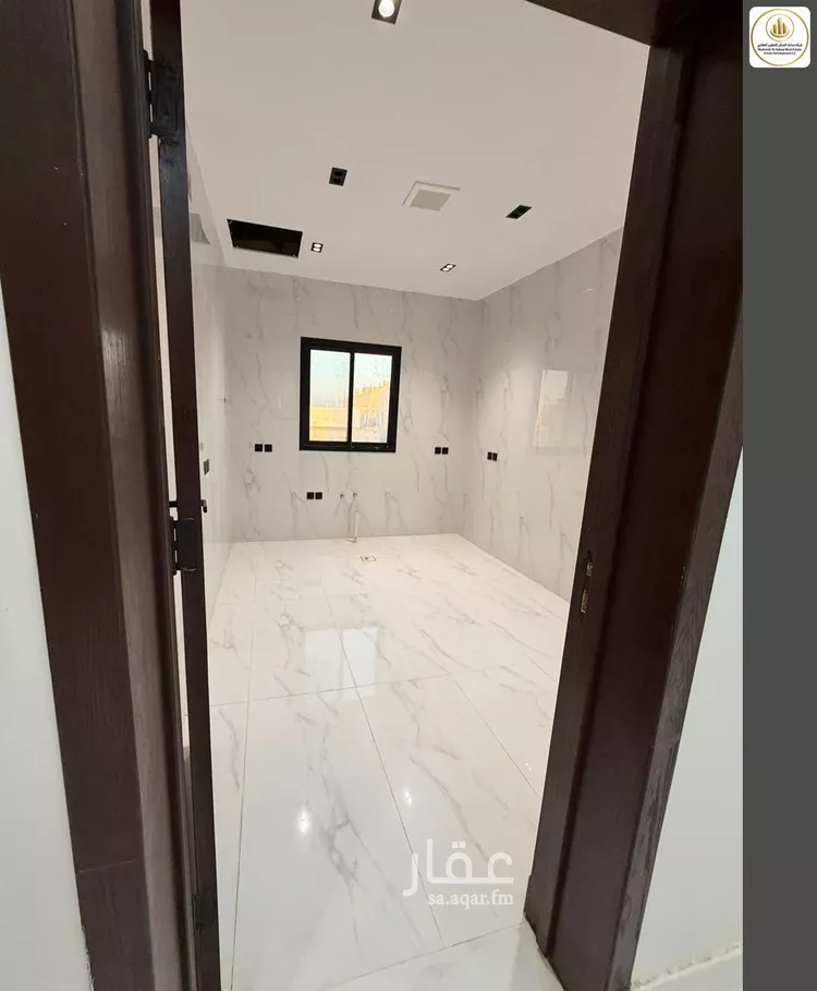 دور للبيع في شارع النخل, حي النظيم, مدينة الرياض, منطقة الرياض صورة 5