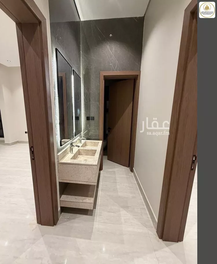 دور للبيع في شارع وادي الساحل, حي الرمال, مدينة الرياض, منطقة الرياض 16