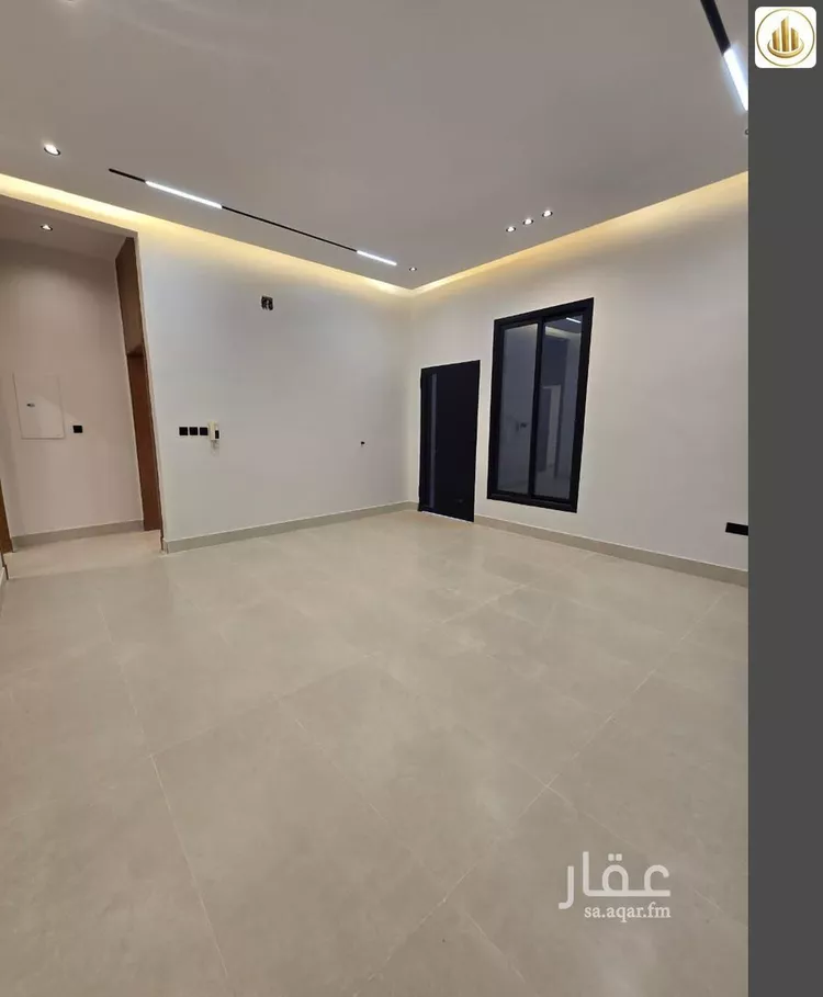 Floor for Sale in Riyadh Al Janadriyah 6