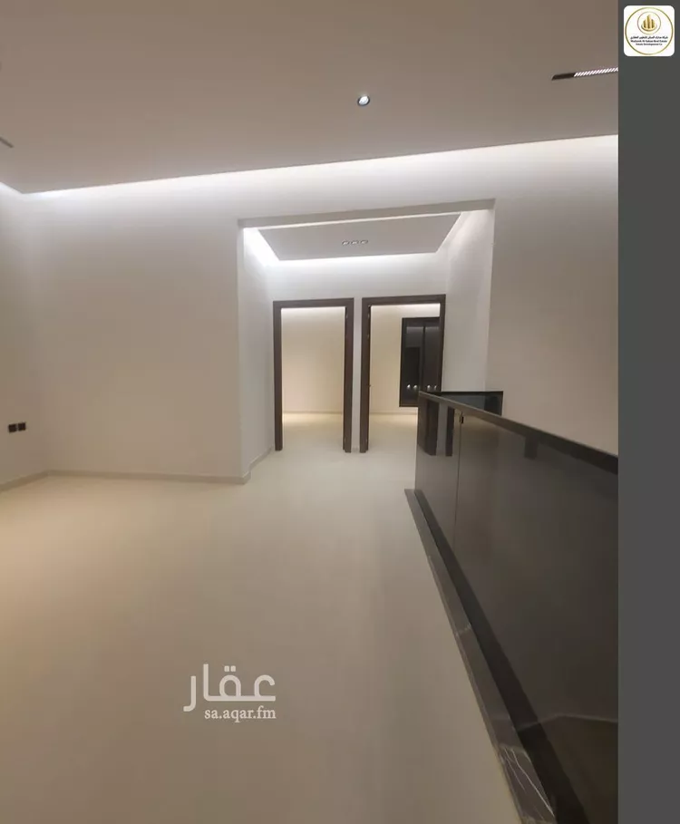 فيلا للبيع في شارع يحي القاسم, حي الرمال, مدينة الرياض, منطقة الرياض 10