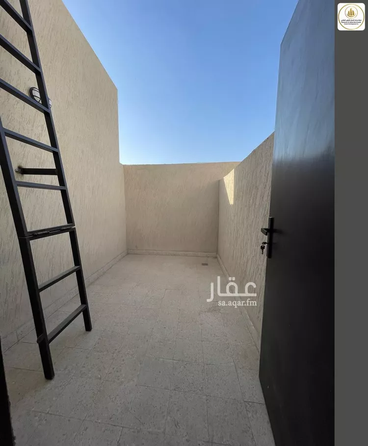 شقة للبيع في شارع الشيخ خليفة بن حمد ال ثاني, حي المعيزيلة, مدينة الرياض, منطقة الرياض صورة 5