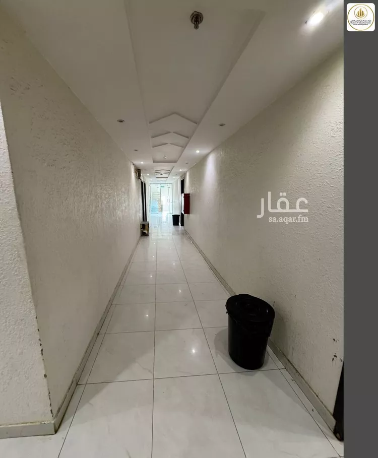 عمارة للبيع في شارع الضياء, حي الجنادرية, مدينة الرياض, منطقة الرياض 7