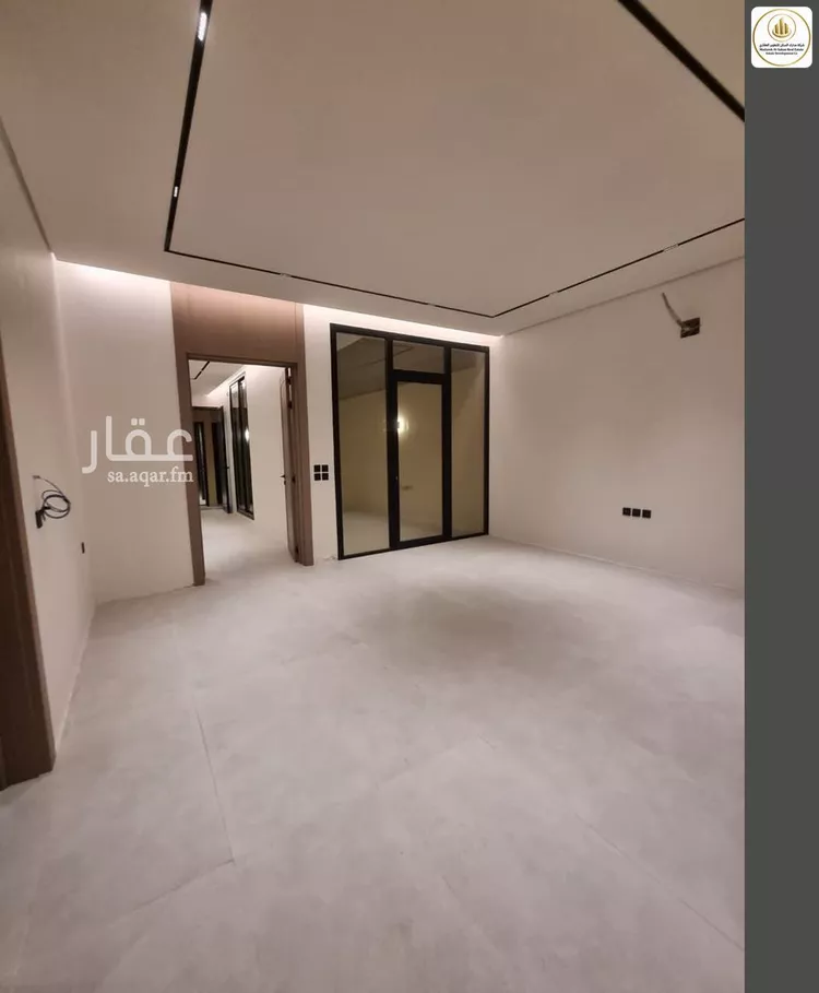 دور للبيع في شارع طريق السلطان قابوس بن سعيد, حي المعيزيلة, مدينة الرياض, منطقة الرياض صورة 3