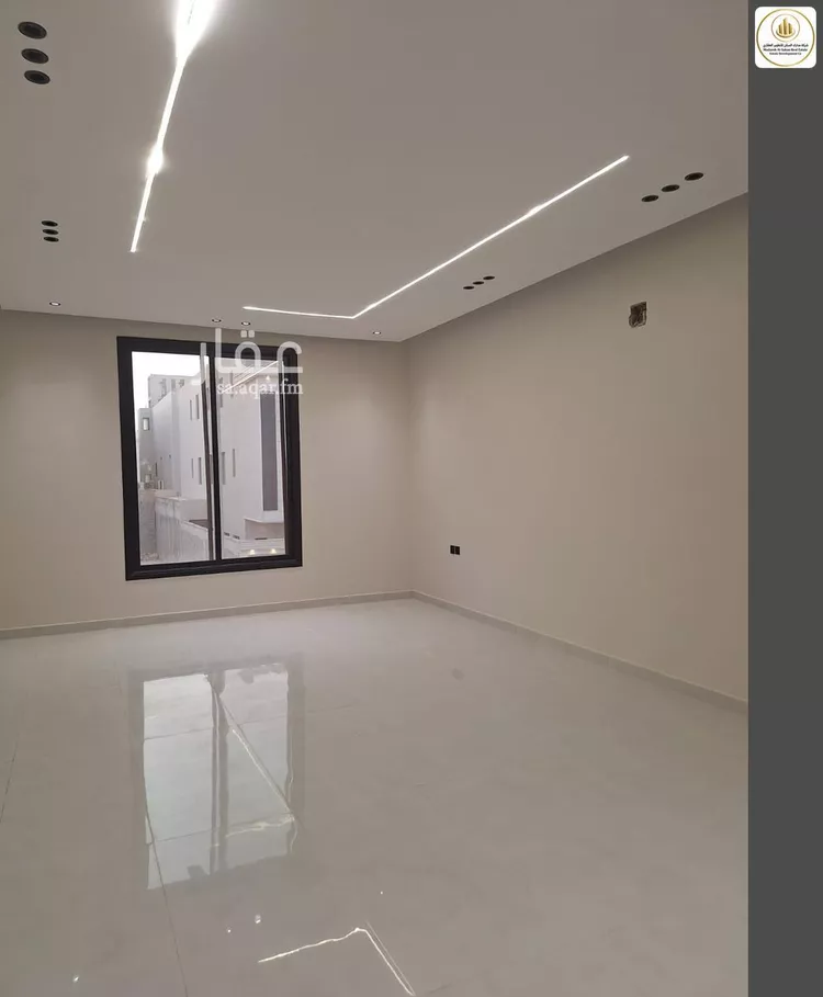 Floor for Sale in Riyadh Al Janadriyah 7