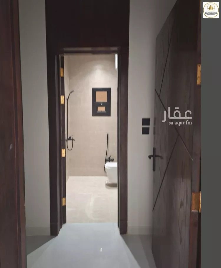 دور للبيع في شارع الضياء, حي الجنادرية, مدينة الرياض, منطقة الرياض صورة 2