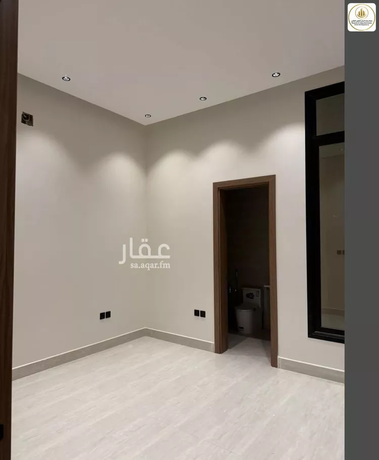 دور للبيع في شارع وادي الساحل, حي الرمال, مدينة الرياض, منطقة الرياض صورة 2