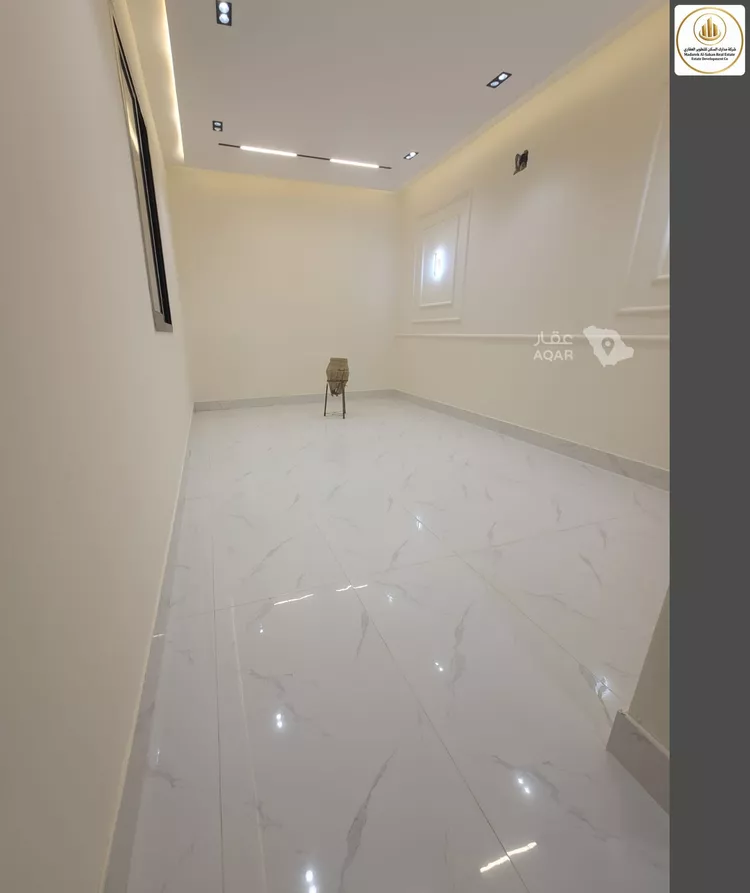 Floor for Sale in Riyadh Taiba 10