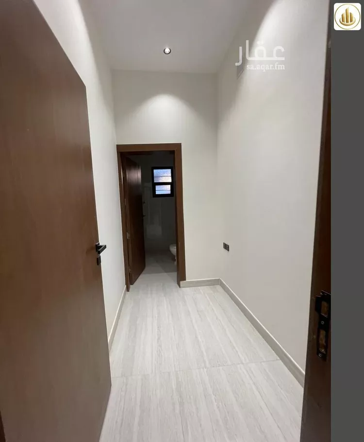 دور للبيع في شارع اغادير, حي الجنادرية, مدينة الرياض, منطقة الرياض صورة 3