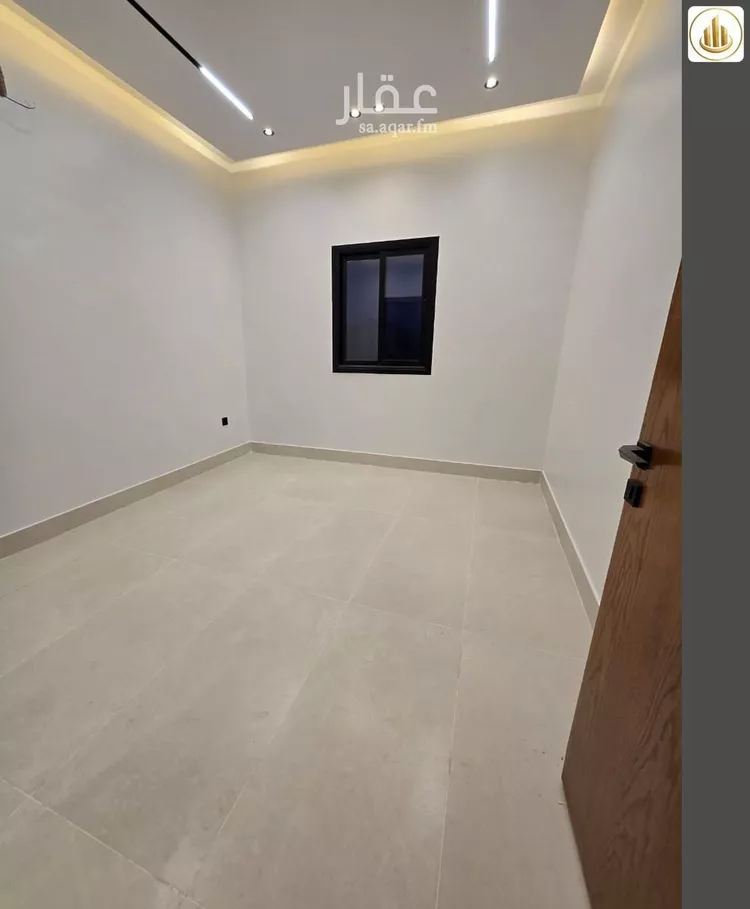 Floor for Sale in Riyadh Al Janadriyah 19
