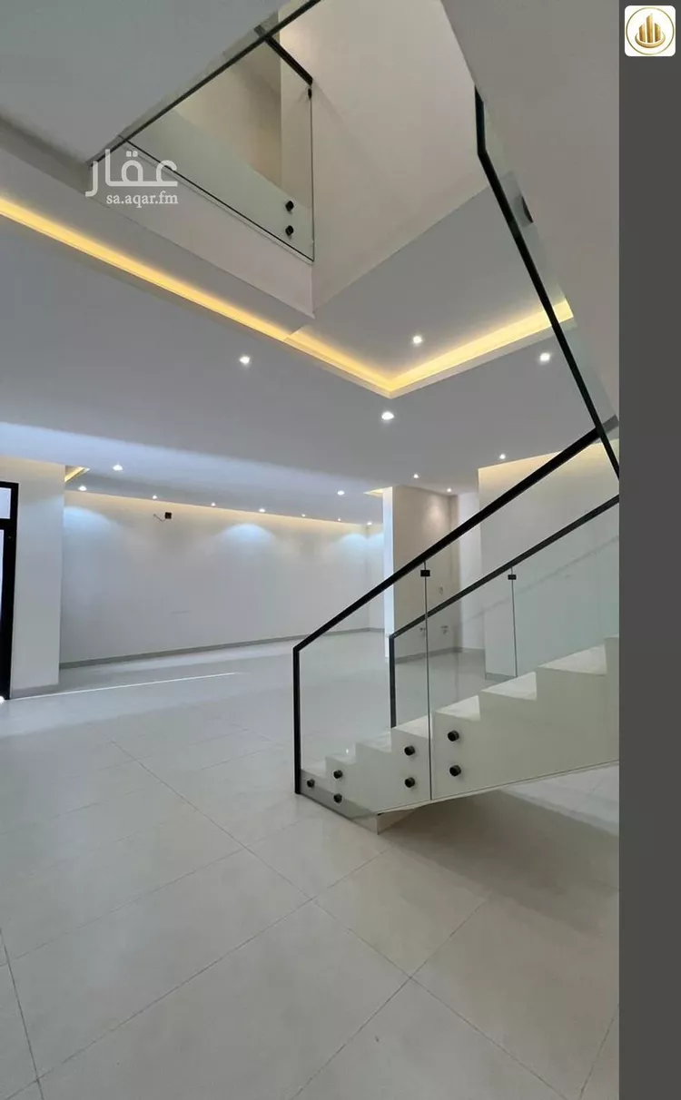Floor for Sale in Riyadh Al Maizilah 15